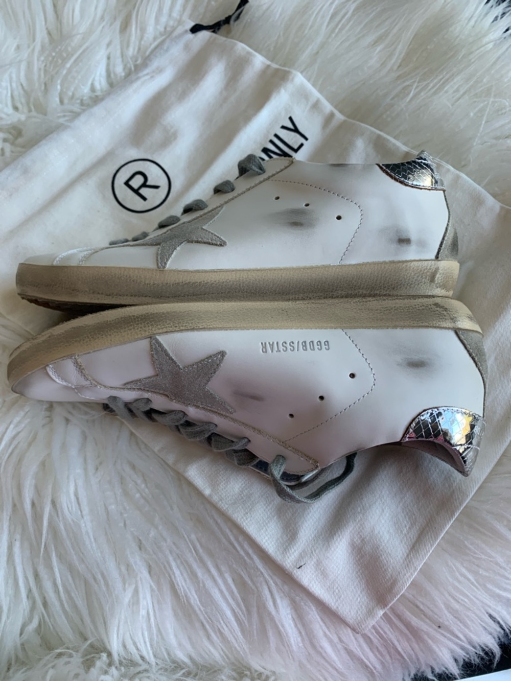 🌟GOLDEN GOOSE WHITE LEATHER SNEAKERS🌟 - Picture 8 of 11